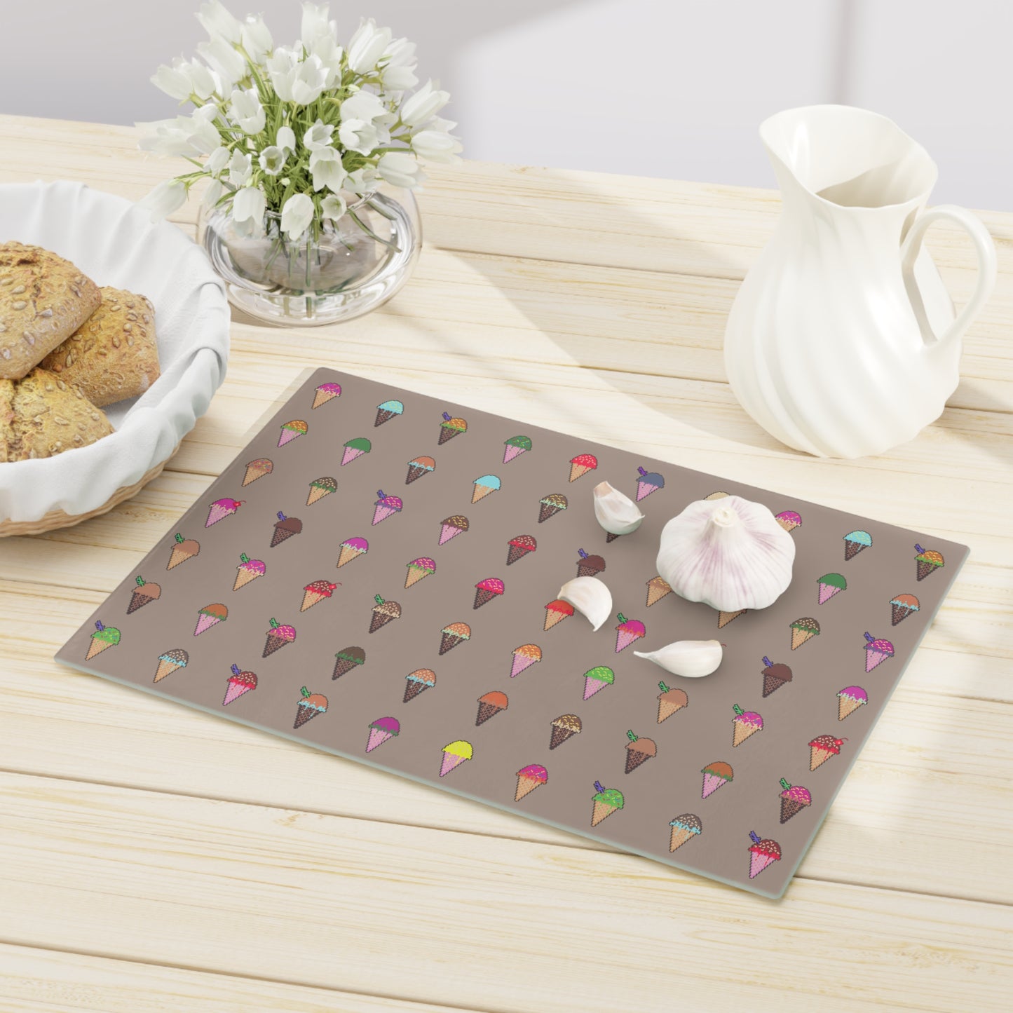 Non-Slip Glass Cutting Board Featuring Pixel Cones