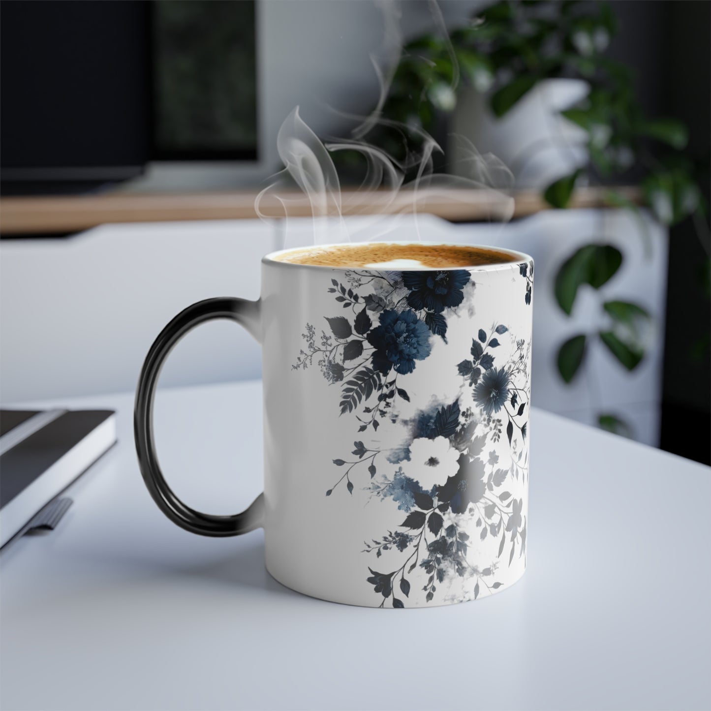 Color Morphing 11 oz Blue Flower Mug