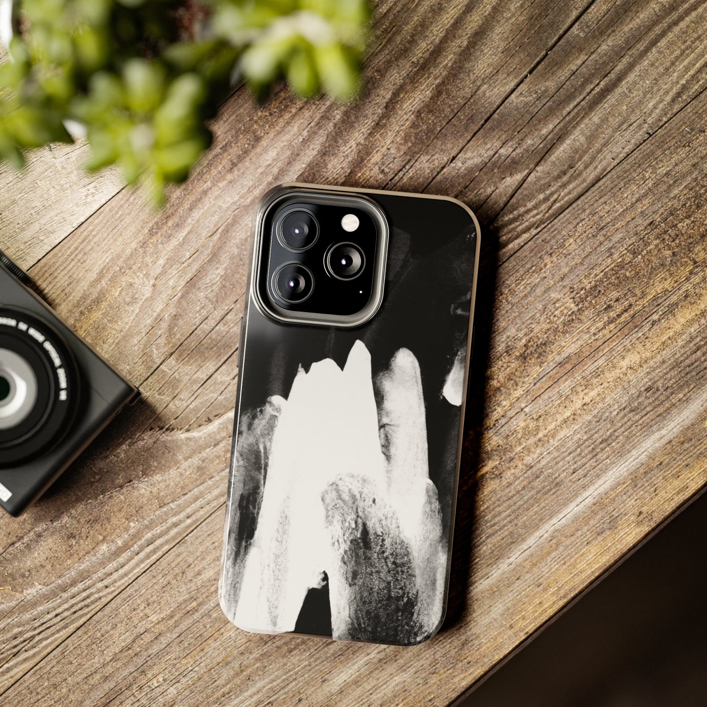 Tough Apple iPhone Cases Ft. Minimal Streak