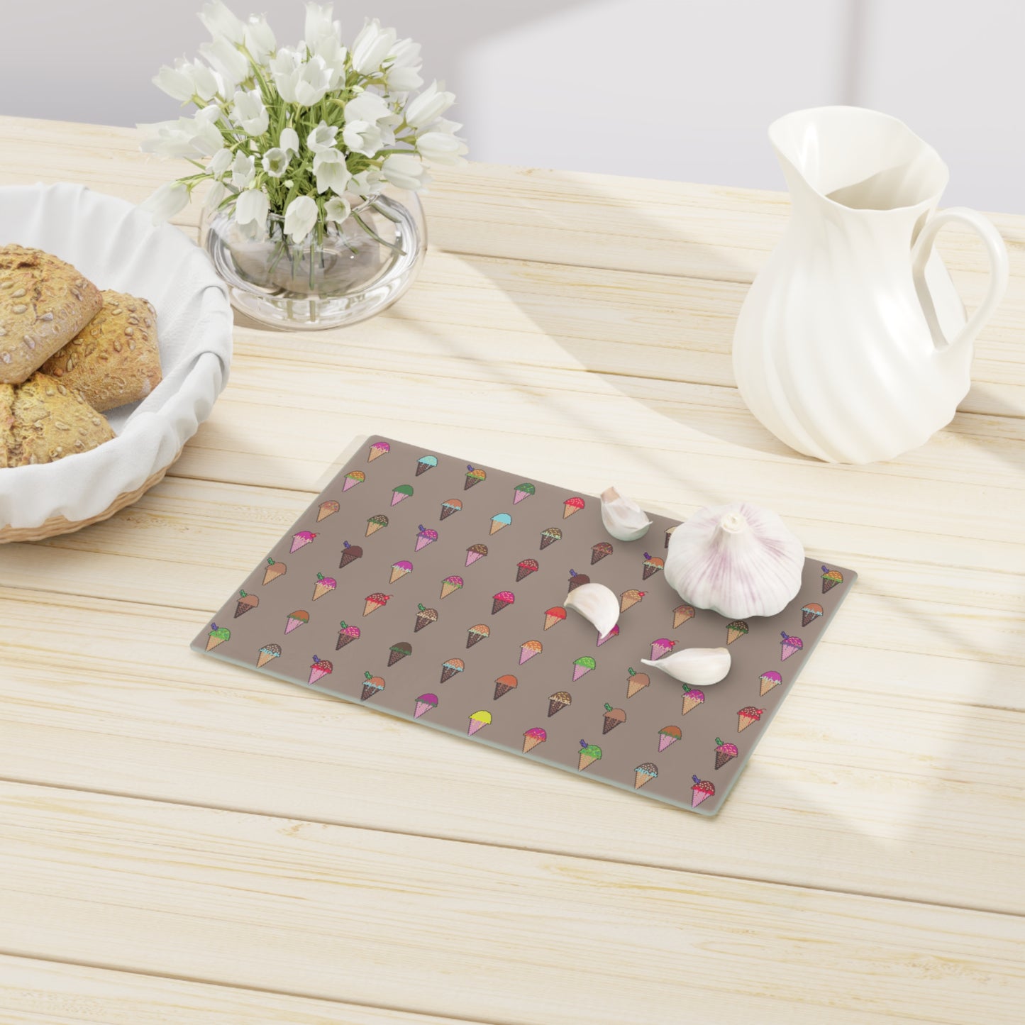 Non-Slip Glass Cutting Board Featuring Pixel Cones