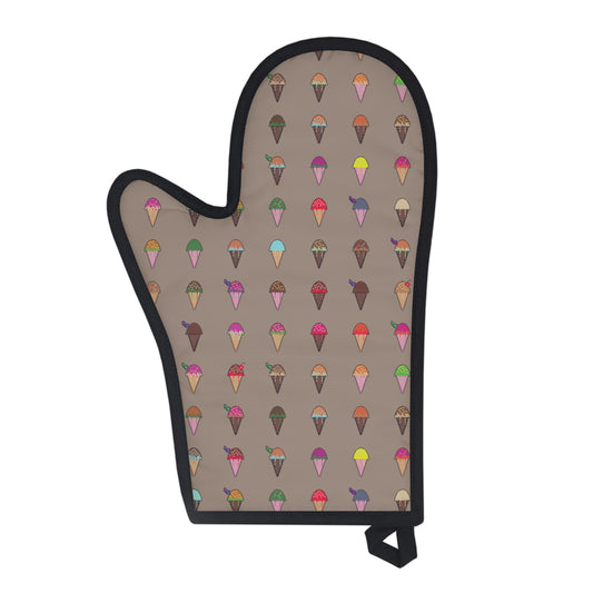 Oven Mitt Featuring Pixel Cones